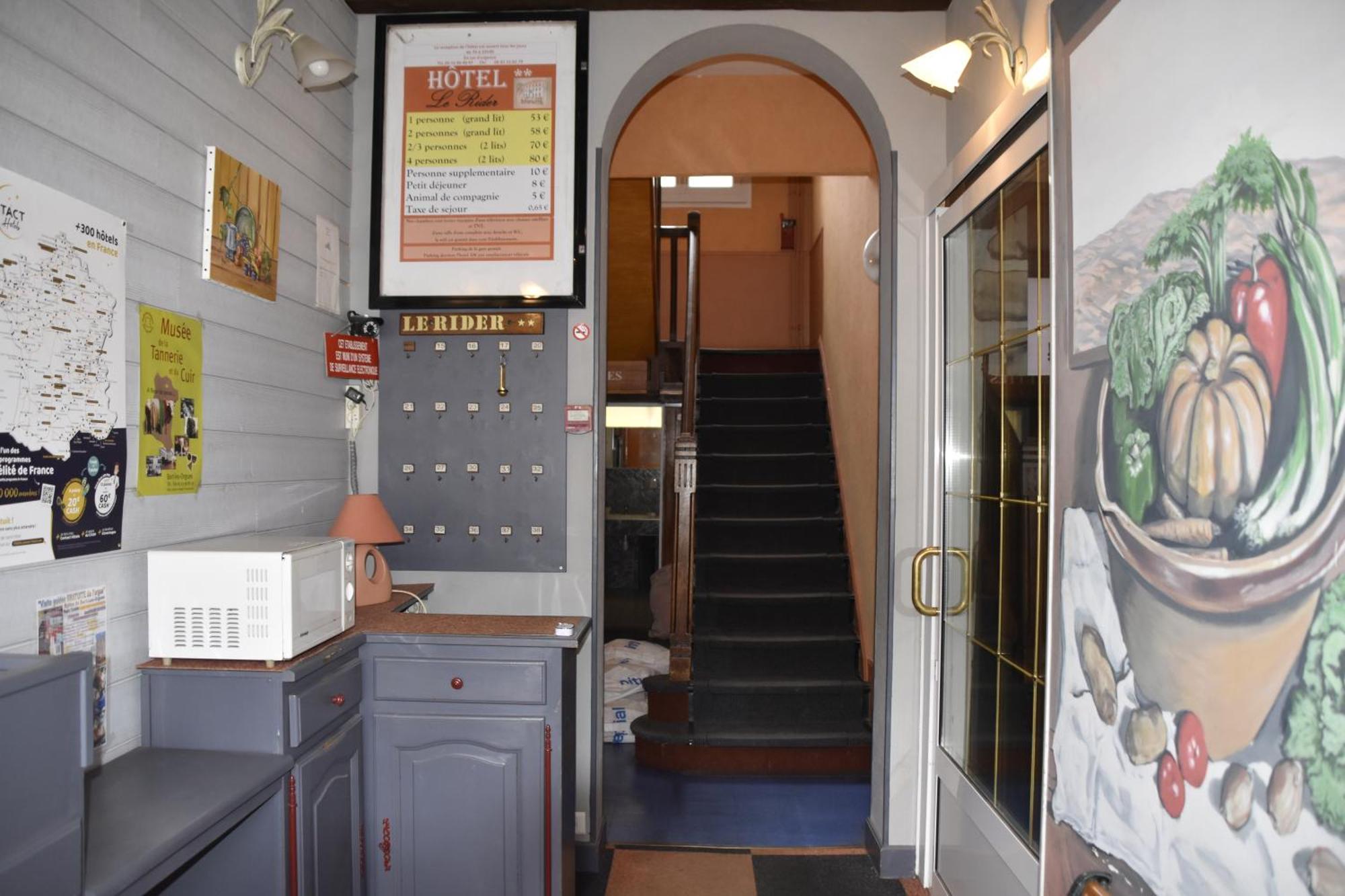 Le Rider Hotel Bort-les-Orgues Exterior foto